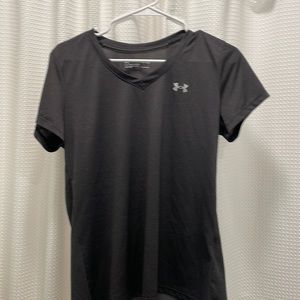 Women’s grayish-black under armor v neck